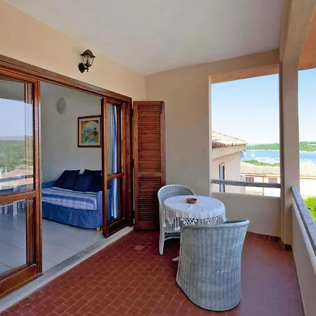 Apartment At Baia De Bahas *