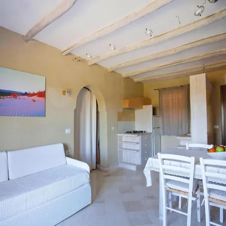 Apartment At Baia De Bahas Golfo Aranci